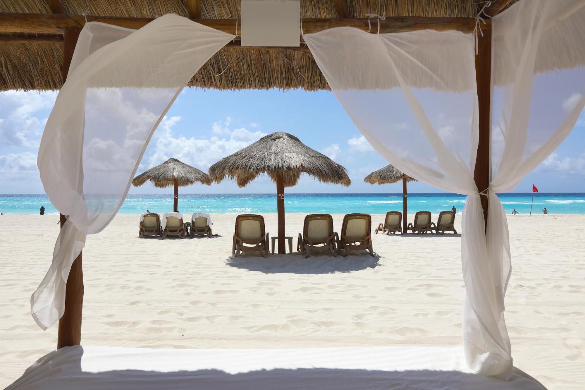 Emporio Cancún Esterno foto